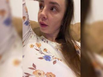 Miss_Milka webcam model stream image