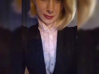 Maria111 webcam model stream image