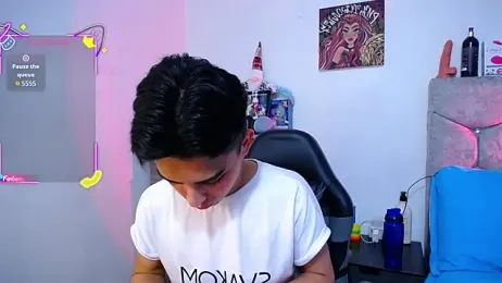 OwenBluee webcam model stream image