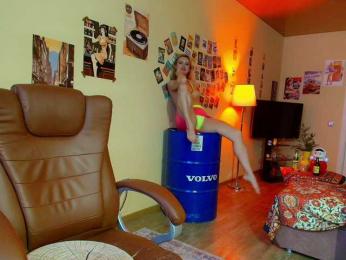 MissMotivated webcam bongacams model stream image