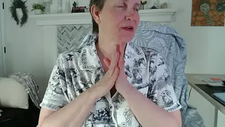 AuroraWillows webcam model stream image