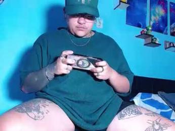 techno_420 webcam model stream image