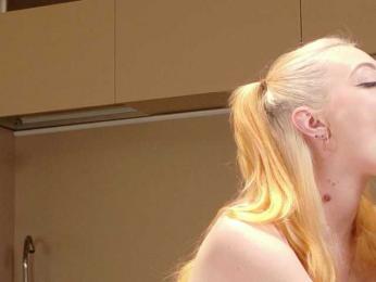 MilanaAmber webcam model stream image