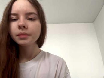 Lil-RO-XO webcam model stream image