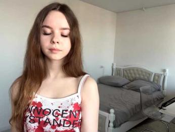 Lil-RO-XO webcam model stream image