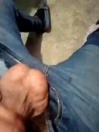 Loki1998A webcam model stream image