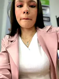 CHARLOTTE__05 webcam model stream image