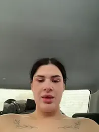 MiraReach webcam model stream image