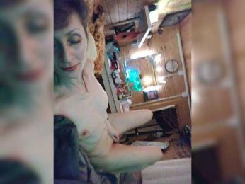 Lizzzo webcam model stream image