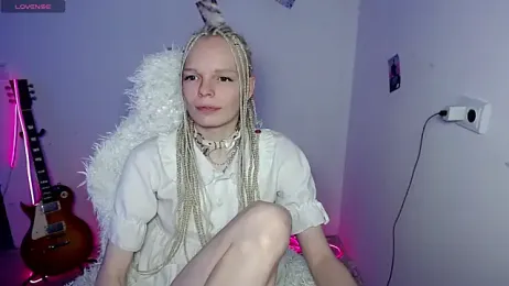 Emily_Nyaffee webcam model stream image