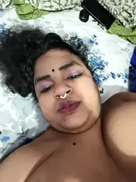 Deborbhavi222 webcam model stream image