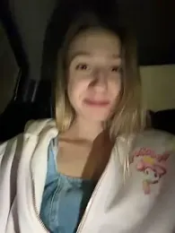 Lia__Love webcam model stream image