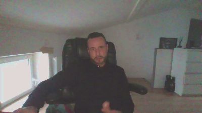 pierre752 webcam model stream image