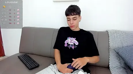 oblivion_deku webcam model stream image