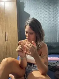 Gipoltergeist webcam model stream image