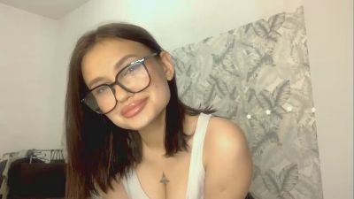 AlethaHelsley webcam model stream image