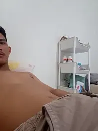 Guti_hazz webcam model stream image