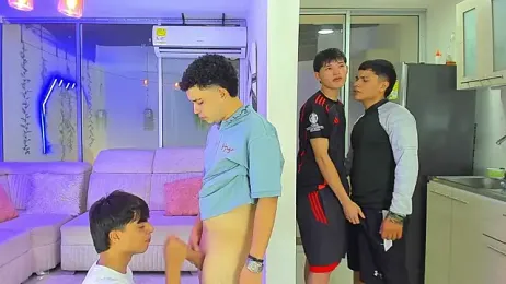 Houseofwarrios webcam model stream image