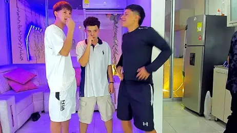 Houseofwarrios webcam model stream image