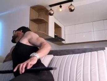 phantom_bigger1 webcam model stream image