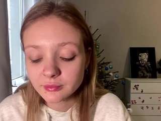 stellamoore webcam model stream image