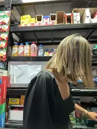 Andrea_19blonde webcam model stream image