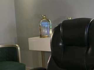 naomisainz webcam model stream image