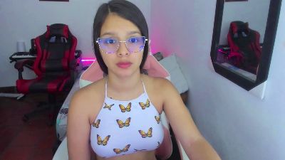 room_kiitty webcam cam4 model stream image
