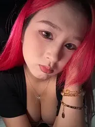 yuki_june webcam model stream image