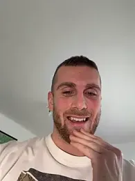 trainwithme webcam stripchat model stream image