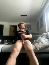 Fitlover1994 webcam model stream image