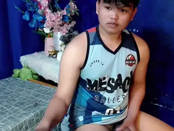 Reynelcock webcam model stream image