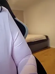 JUJUICY- webcam model stream image