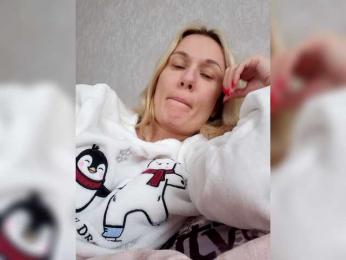 kykyshe4ka webcam bongacams model stream image