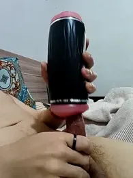 DDYY12341 webcam model stream image