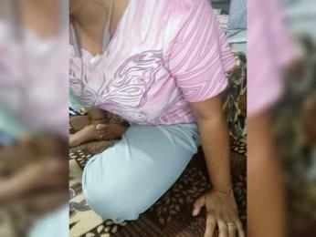 Priyacam webcam model stream image