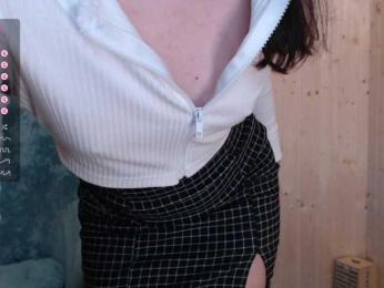 EvaSteels webcam model stream image