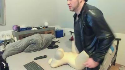 RLPlover webcam model stream image