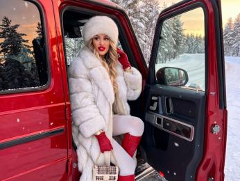 KaylinWhite webcam model stream image