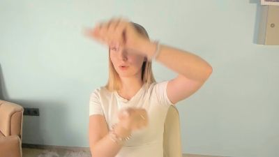 AdelleDinges webcam cam4 model stream image