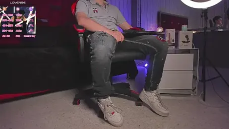 Brat_ webcam model stream image