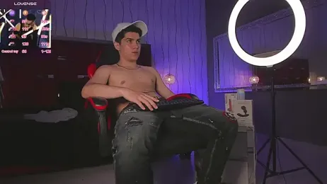 Brat_ webcam model stream image