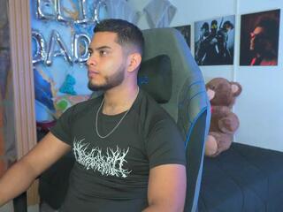 Tyler Price webcam flirt4free model stream image