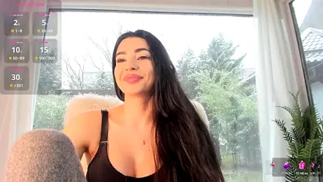 Naila18 webcam model stream image