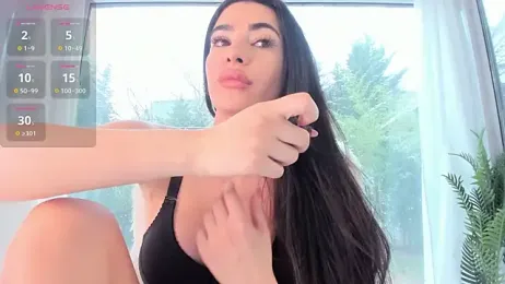 Naila18 webcam model stream image