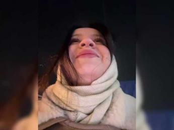 EvaRoughe webcam model stream image