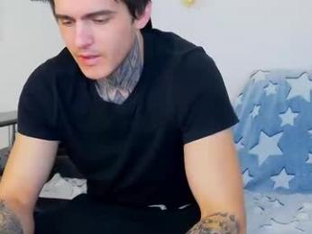 carter_reos webcam model stream image