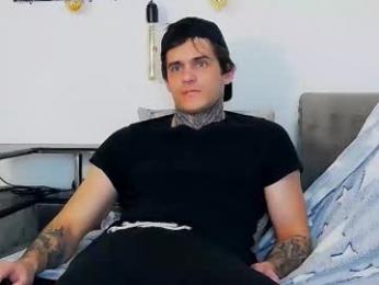 carter_reos webcam model stream image