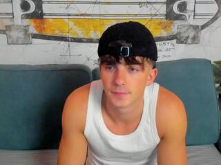 Pierce Bailey webcam model stream image