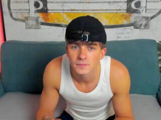 Pierce Bailey webcam flirt4free model stream image